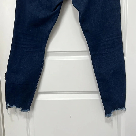 Loft women’s dark blue curvy skinny jeans size 28/6 - Picture 6 of 9